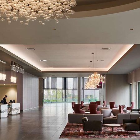 Great Canadian Casino Resort Toronto Брамптън Екстериор снимка